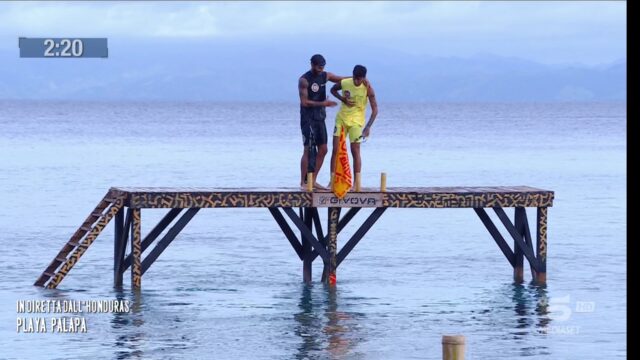 Isola dei Famosi 22 aprile prova Leader