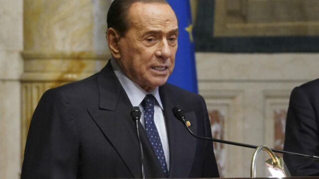 Dritto e rovescio 22 settembre Berlusconi