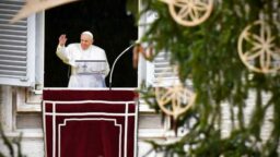 Programmazione tv 25-26 dicembre Papa Francesco