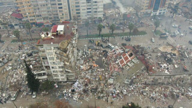 Dritto e rovescio 9 febbraio terremoto Turchia Siria