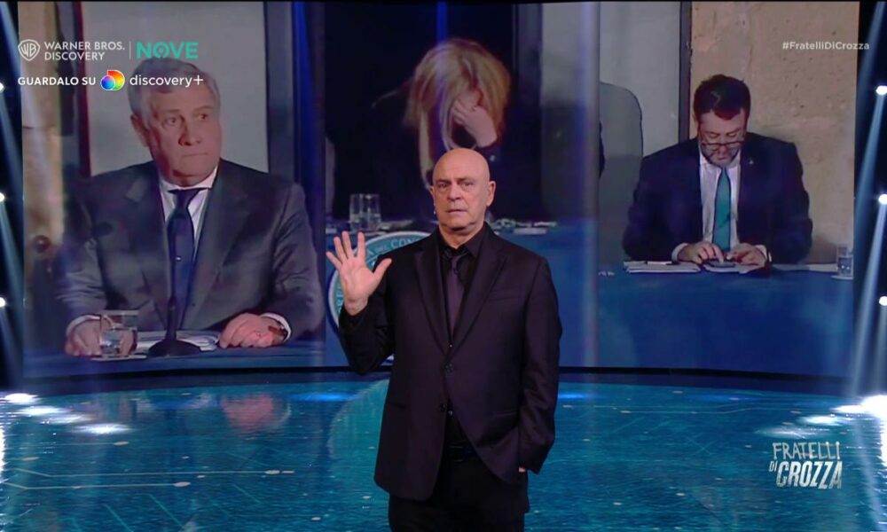 Irmãos de imitações de Crozza de 24 de março, Meloni, Salvini, Berlusconi
