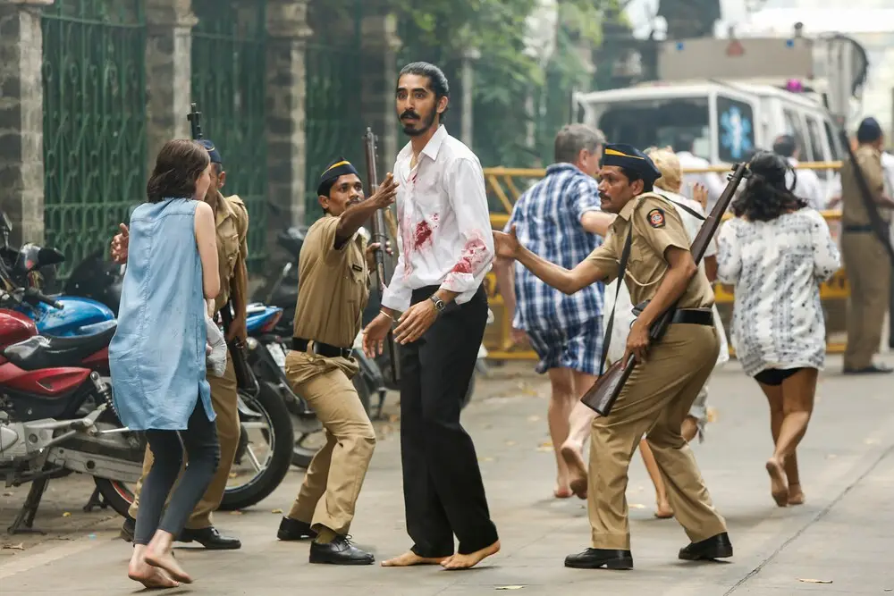 Attacco a Mumbai Una vera storia di coraggio film finale