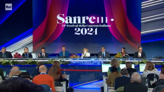 Sanremo 2024 quarta serata conferenza stampa