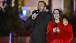 Da vicino nessuno è normale ultima puntata ospiti