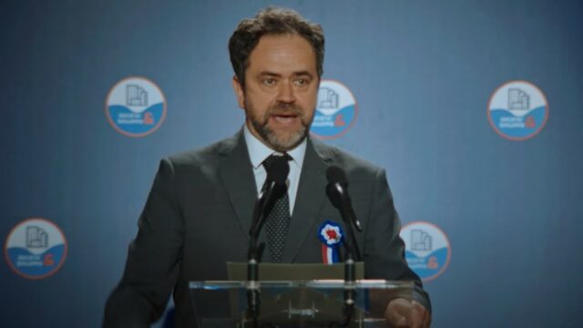 Pubblicità Rotoloni Regina satira