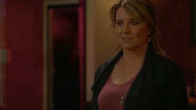 Alexa Vita da detective Un falso impero cast