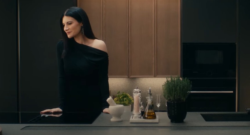 Pubblicità Scavolini Laura Pausini