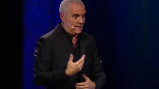 Domenica 27 aprile ospiti tv