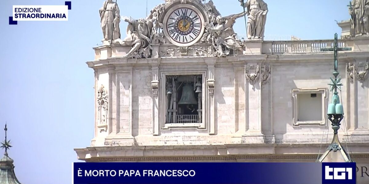 Morte Papa Francesco programmazione tv palinsesti