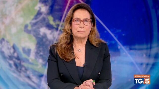 Morte Papa Francesco programmazione tv palinsesti mattina