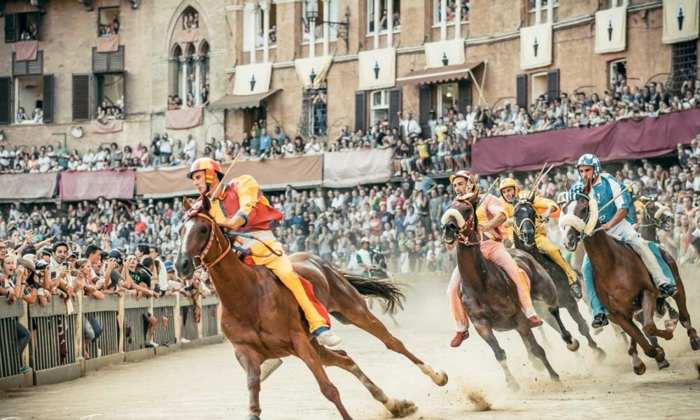 Palio di Siena 2025 contrade