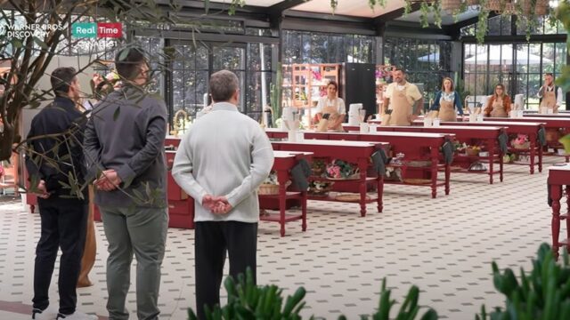 Bake Off Italia 2025 diretta seconda puntata cosa è successo