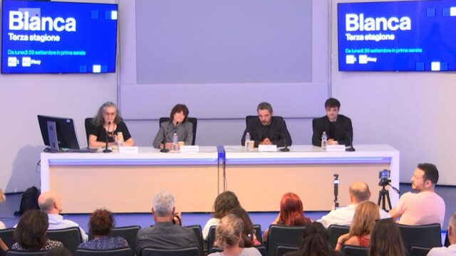 Blanca 3 conferenza stampa trama