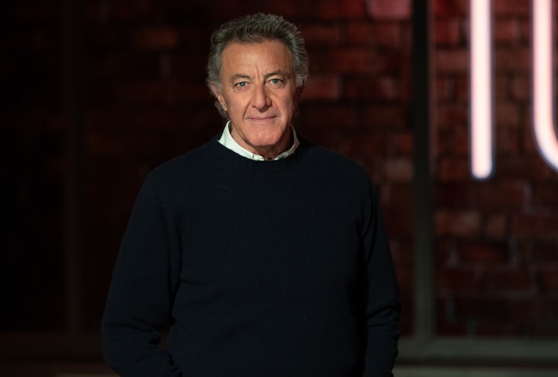 Allegro ma non troppo, diretta conferenza stampa: nel debutto confronto competenza-stupidità Allegro ma non troppo diretta conferenza stampa