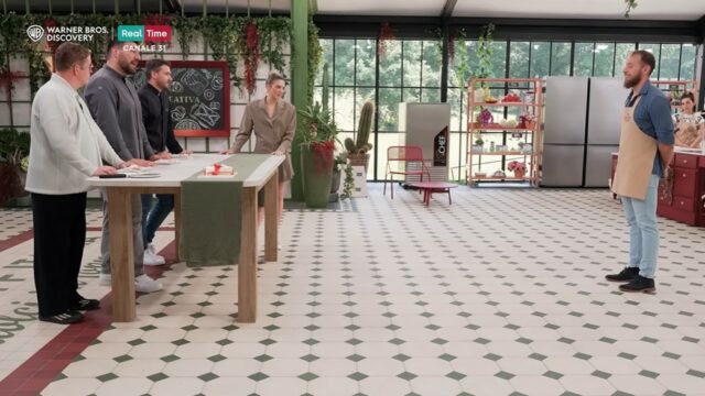 Bake Off Italia 24 ottobre cosa è successo