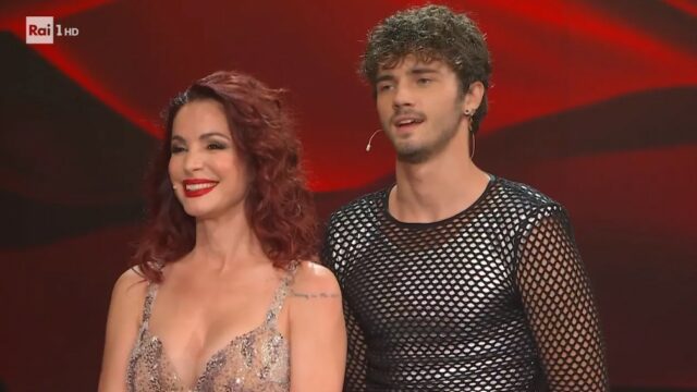 Domenica 26 ottobre ospiti tv chi c'è
