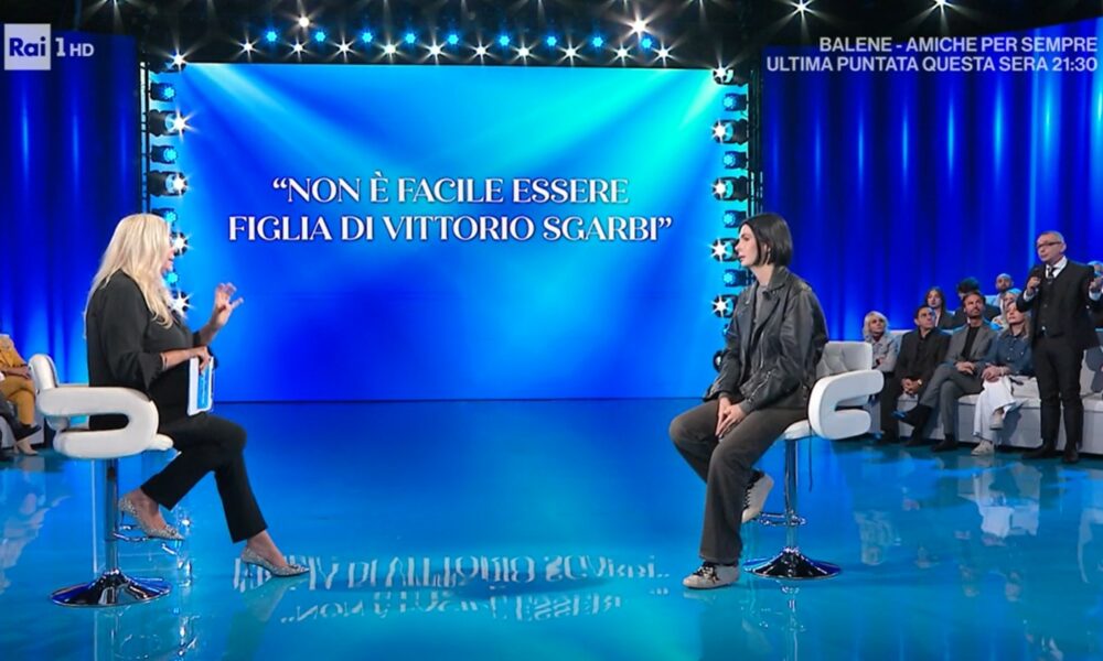 Domenica In Evelina Sgarbi cosa ha detto