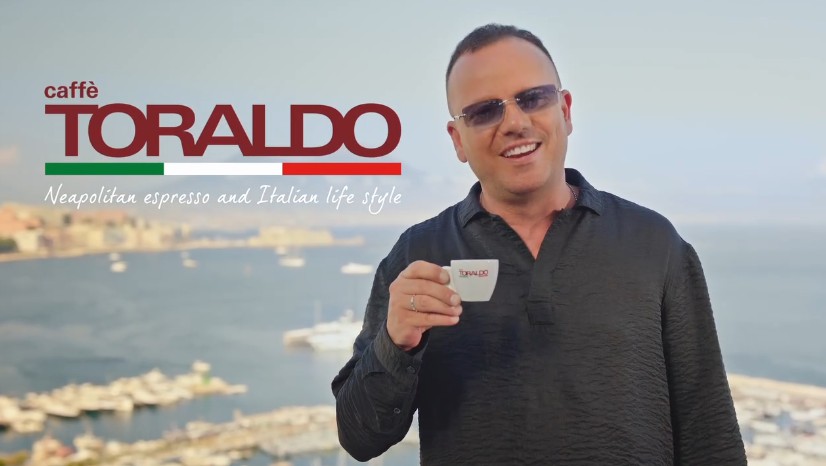 Gigi D'Alessio pubblicità Caffè Toraldo Napoli