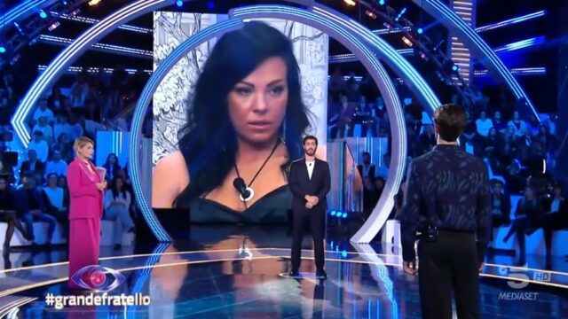 Confronto Omer Jonas