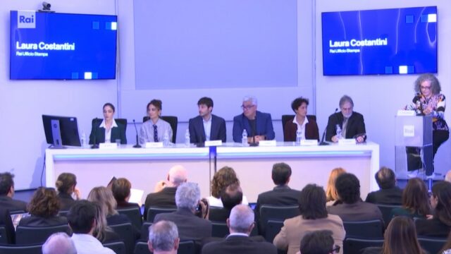 Il Commissario Ricciardi 3 diretta conferenza stampa Il Commissario Ricciardi 3 diretta conferenza stampa