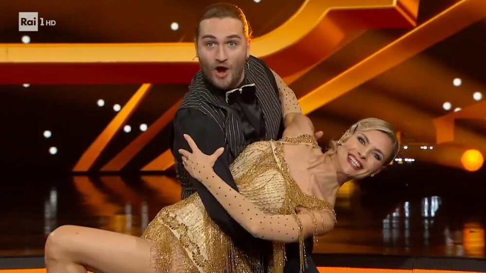 Ballando con le stelle diretta 6 dicembre classifica