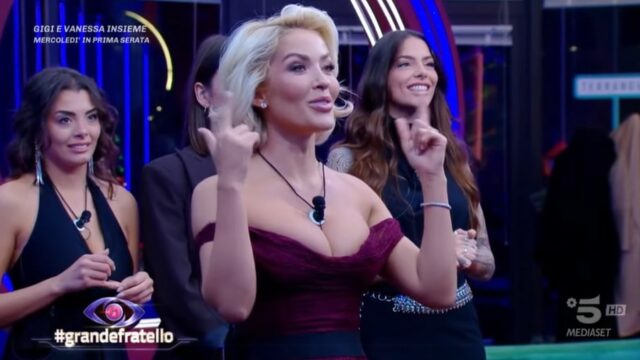 Grande Fratello diretta 1° dicembre Dolce