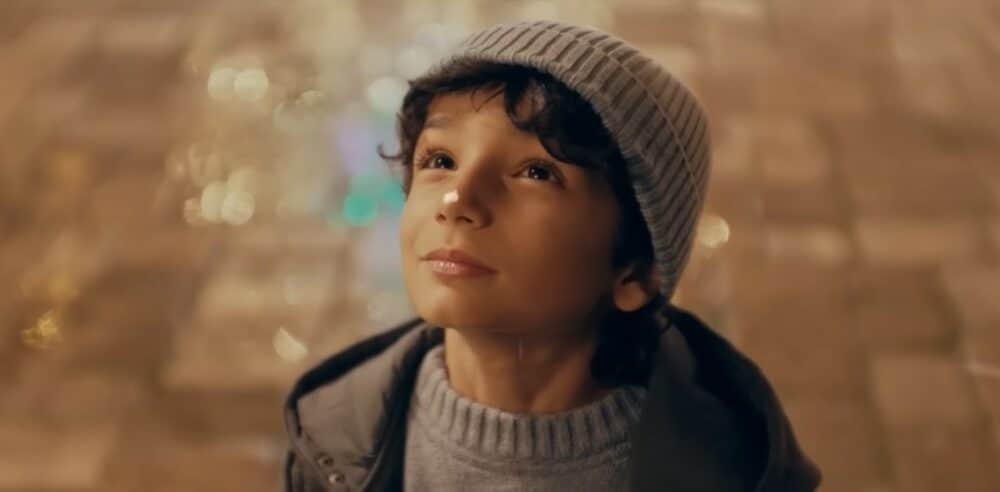 Poste Italiane pubblicità Natale 2025 recensione