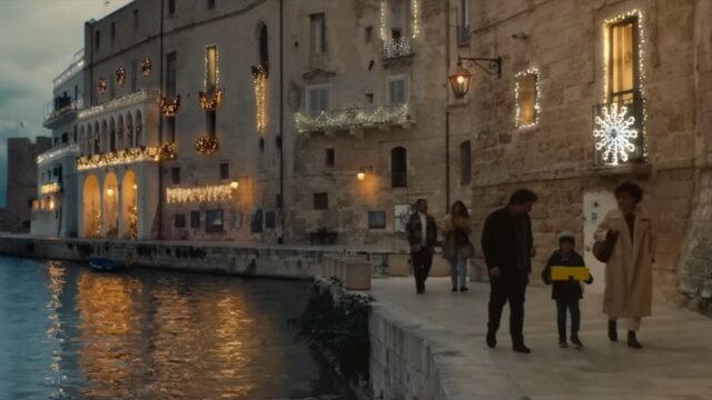 Poste Italiane pubblicità Natale 2025 significato Poste Italiane pubblicità Natale 2025 significato