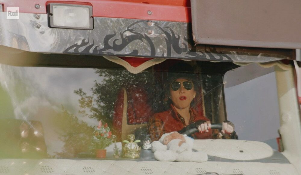 Purché finisca bene La voce di Cupido trama