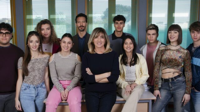 La Preside A ognuno il suo lavoro cast La Preside A ognuno il suo lavoro cast