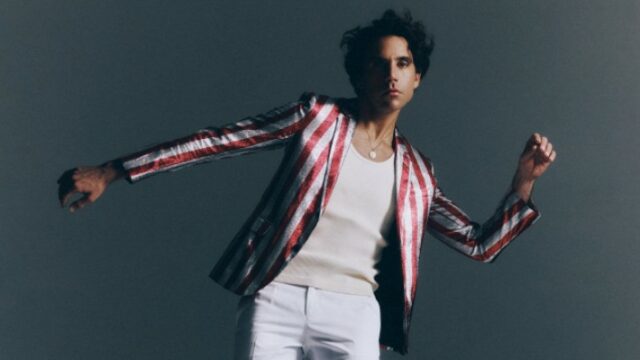 Mika Hyperlove Mika Hyperlove