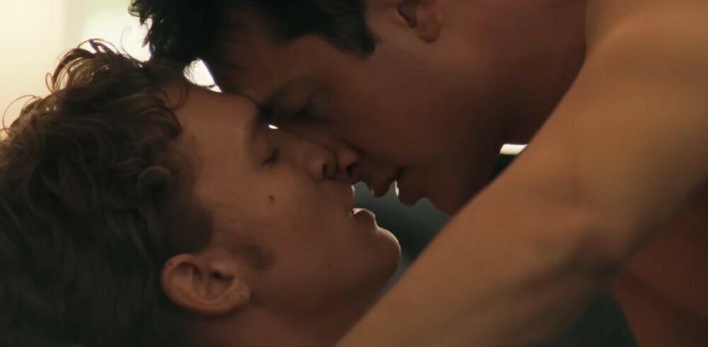 Heated Rivalry trama