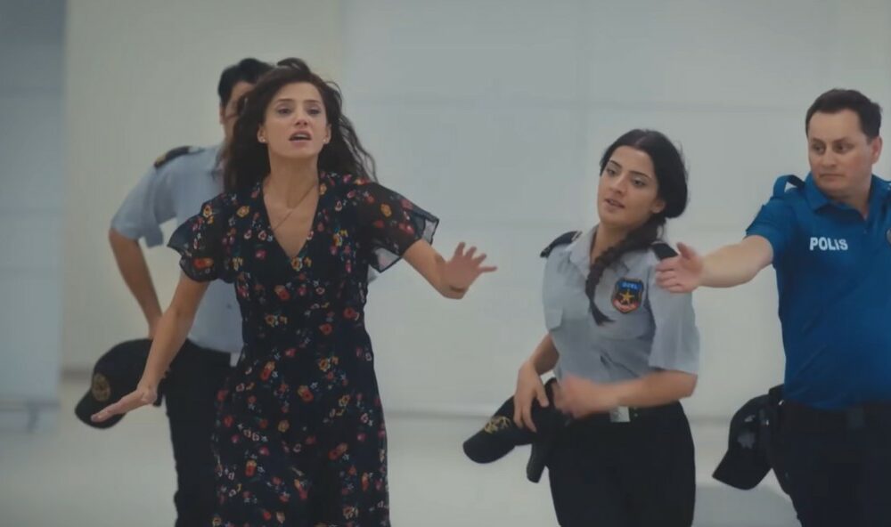 Melek Il coraggio di una madre Partenze