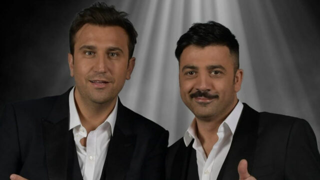 Pio e Amedeo Stanno tutti invitati Pio e Amedeo Stanno tutti invitati