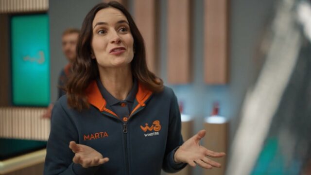 WindTre Luce & Gas pubblicità Fiorello descrizione WindTre Luce & Gas pubblicità Fiorello descrizione