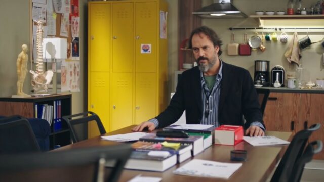 Dottor Hekim Corsa contro il tempo trama Dottor Hekim Corsa contro il tempo trama