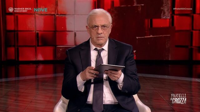 Fratelli di Crozza diretta 8 maggio Walter Veltroni Fratelli di Crozza diretta 8 maggio Walter Veltroni