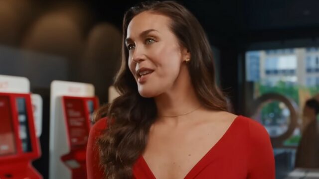 Pubblicità Iliad Megan Gale recensione